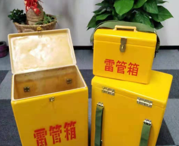 富蕴玻璃钢雷管箱有哪些特点